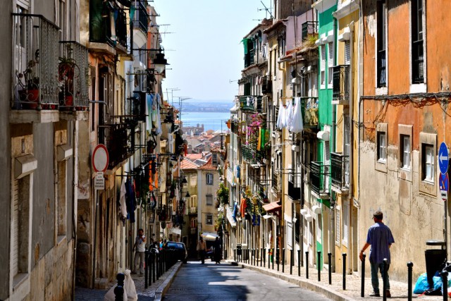 Vendas de casas em Portugal devem aumentar entre 35% e 40% este ano